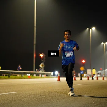 Runner Photo 7345972