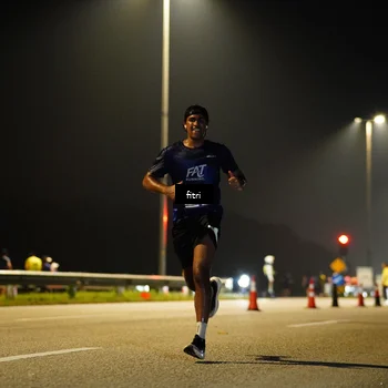 Runner Photo 7345980