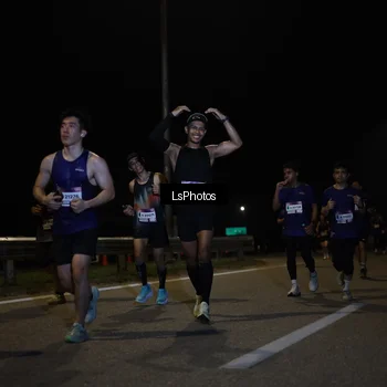 Runner Photo 7345993