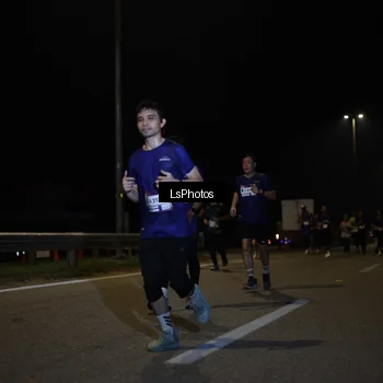 Runner Photo 7346017