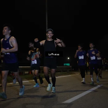 Runner Photo 7346022