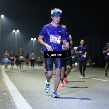 Runner Photo 7346047
