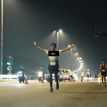 Runner Photo 7346053