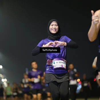 Runner Photo 7346065