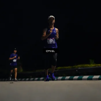 Runner Photo 7346067