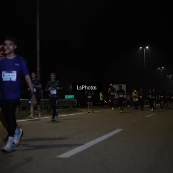 Runner Photo 7346070