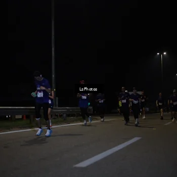 Runner Photo 7346130