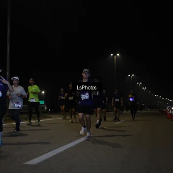 Runner Photo 7346181