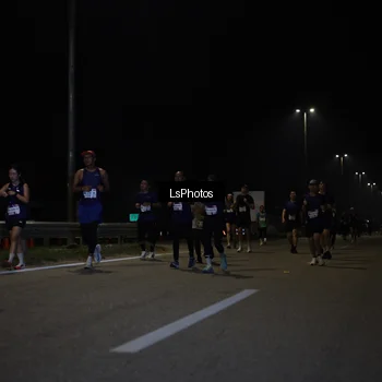 Runner Photo 7346187