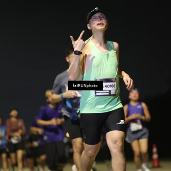 Runner Photo 7346189