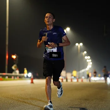 Runner Photo 7346195