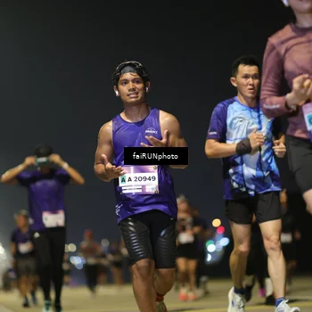 Runner Photo 7346241