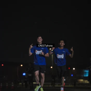 Runner Photo 7346253