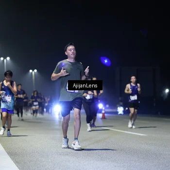 Runner Photo 7346259