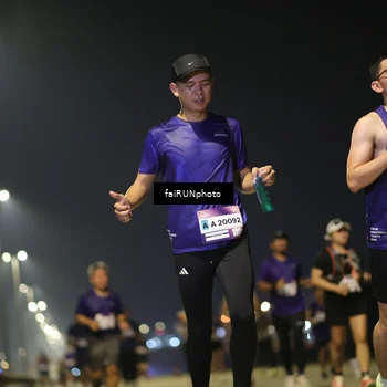 Runner Photo 7346262