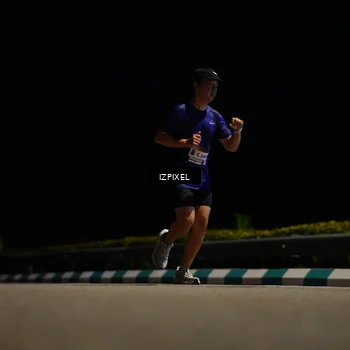 Runner Photo 7346266