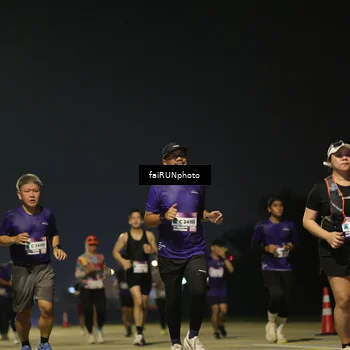 Runner Photo 7346275