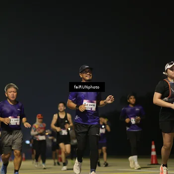 Runner Photo 7346278