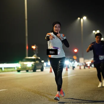 Runner Photo 7346280