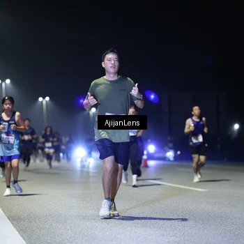Runner Photo 7346284
