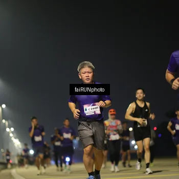 Runner Photo 7346290