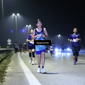 Runner Photo 7346313