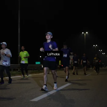 Runner Photo 7346322