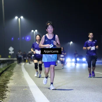 Runner Photo 7346344