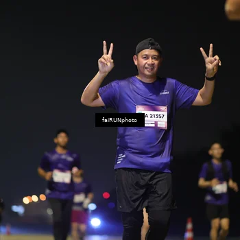 Runner Photo 7346345