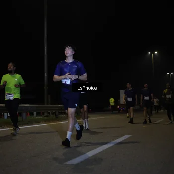 Runner Photo 7346354