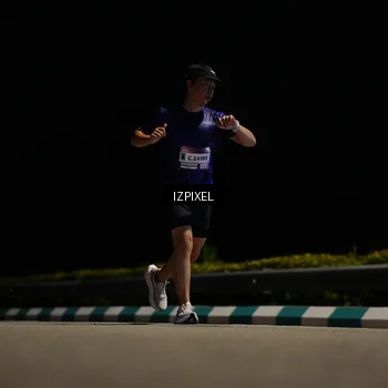 Runner Photo 7346362