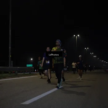 Runner Photo 7346373