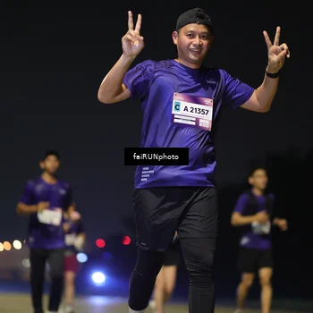 Runner Photo 7346388