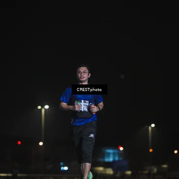 Runner Photo 7346401