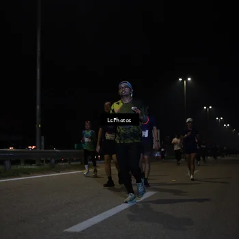 Runner Photo 7346406