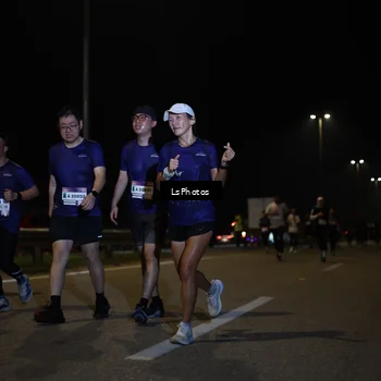 Runner Photo 7346443
