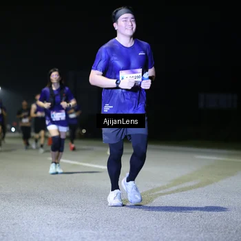 Runner Photo 7346462
