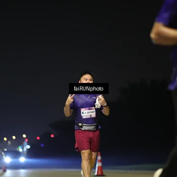 Runner Photo 7346469