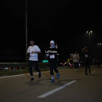 Runner Photo 7346486