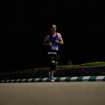 Runner Photo 7346497