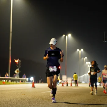 Runner Photo 7346511