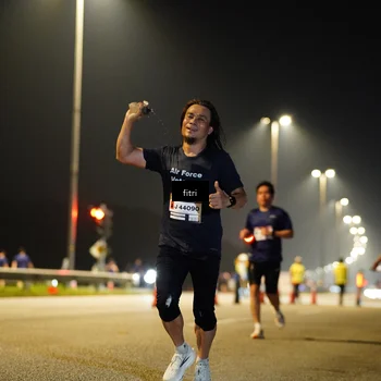 Runner Photo 7346554