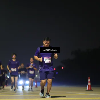Runner Photo 7346585