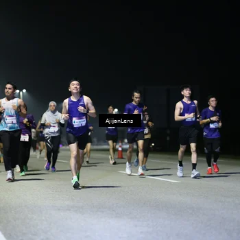 Runner Photo 7346599