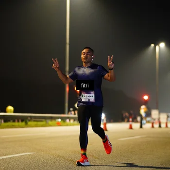 Runner Photo 7346608