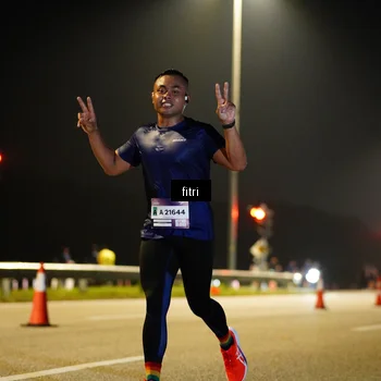Runner Photo 7346609