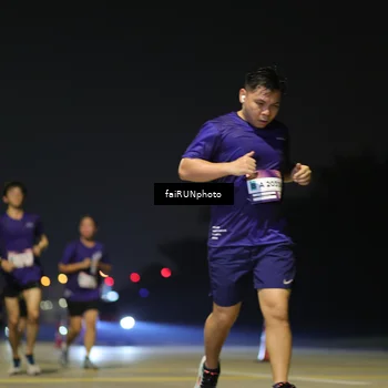 Runner Photo 7346624