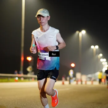 Runner Photo 7346649