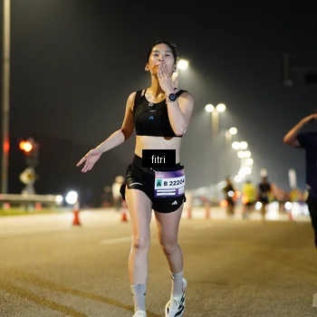 Runner Photo 7346695