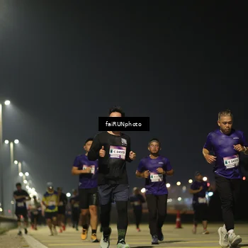 Runner Photo 7346716